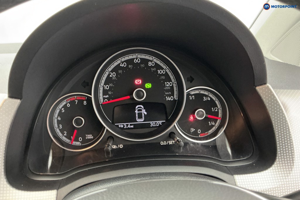 Volkswagen UP High Up Automatic Petrol Hatchback - Stock Number (1653737) - 7th supplementary image