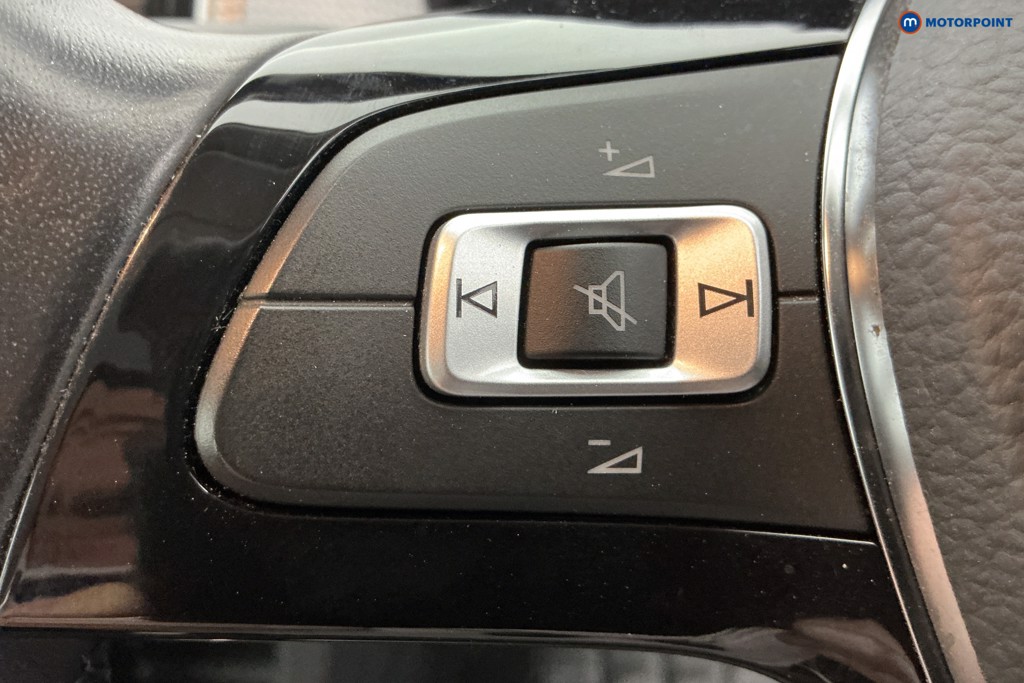 Volkswagen UP High Up Automatic Petrol Hatchback - Stock Number (1653737) - 20th supplementary image