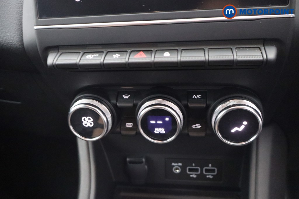Renault Captur Techno Manual Petrol SUV - Stock Number (1654644) - 18th supplementary image