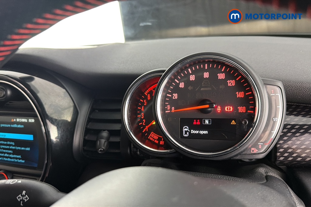 Mini Hatchback Cooper S Sport Manual Petrol Hatchback - Stock Number (1655080) - 7th supplementary image