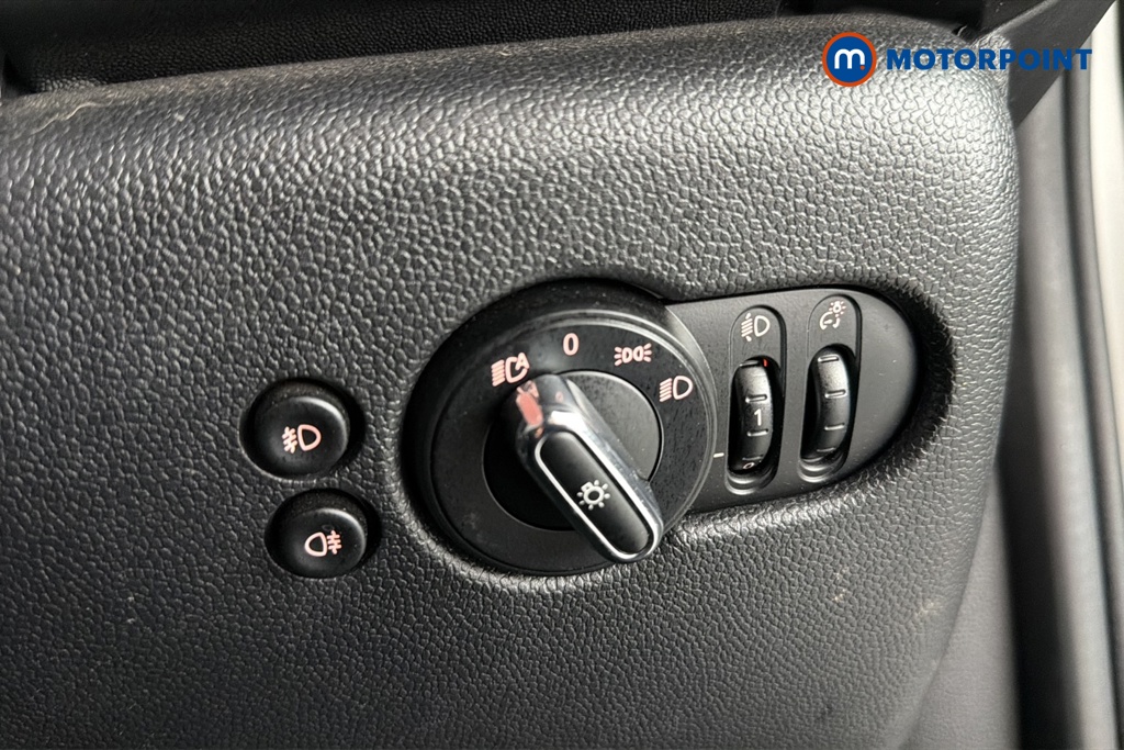 Mini Hatchback Cooper S Sport Manual Petrol Hatchback - Stock Number (1655080) - 11th supplementary image