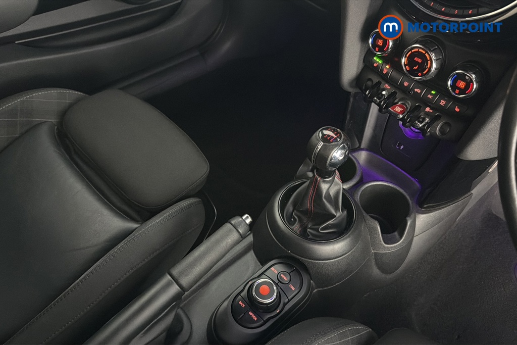 Mini Hatchback Cooper S Sport Manual Petrol Hatchback - Stock Number (1655080) - 15th supplementary image