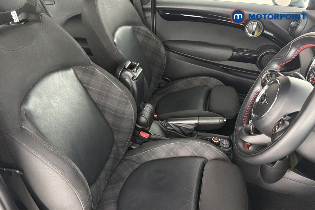 Mini Hatchback Cooper S Sport Manual Petrol Hatchback - Stock Number (1655080) - 22nd supplementary image