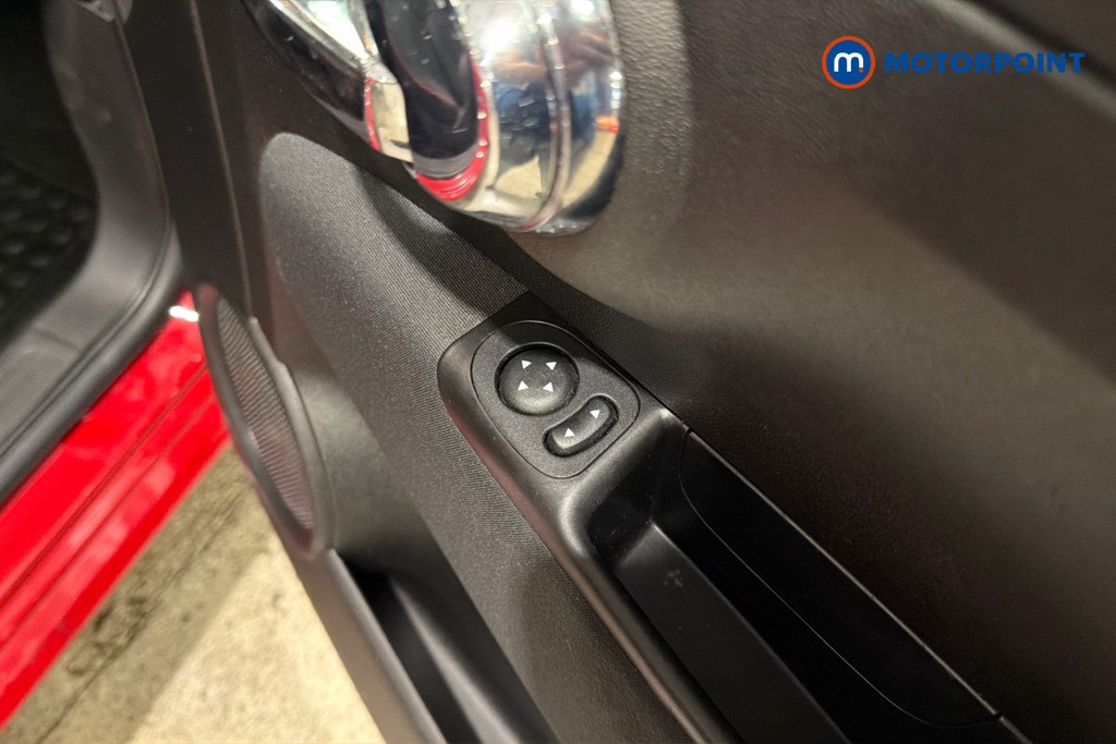 Fiat 500 RED Manual Petrol Hatchback - Stock Number (1655139) - 20th supplementary image