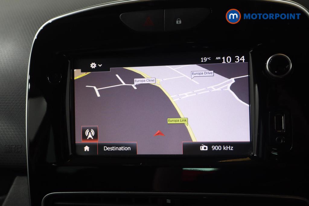 Renault Clio Iconic Manual Petrol Hatchback - Stock Number (1656121) - 9th supplementary image