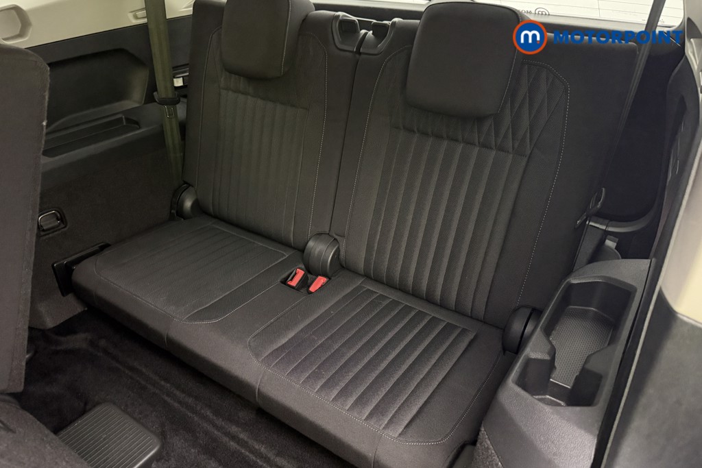 Volkswagen Tiguan Allspace Life Automatic Petrol SUV - Stock Number (1656243) - 12th supplementary image