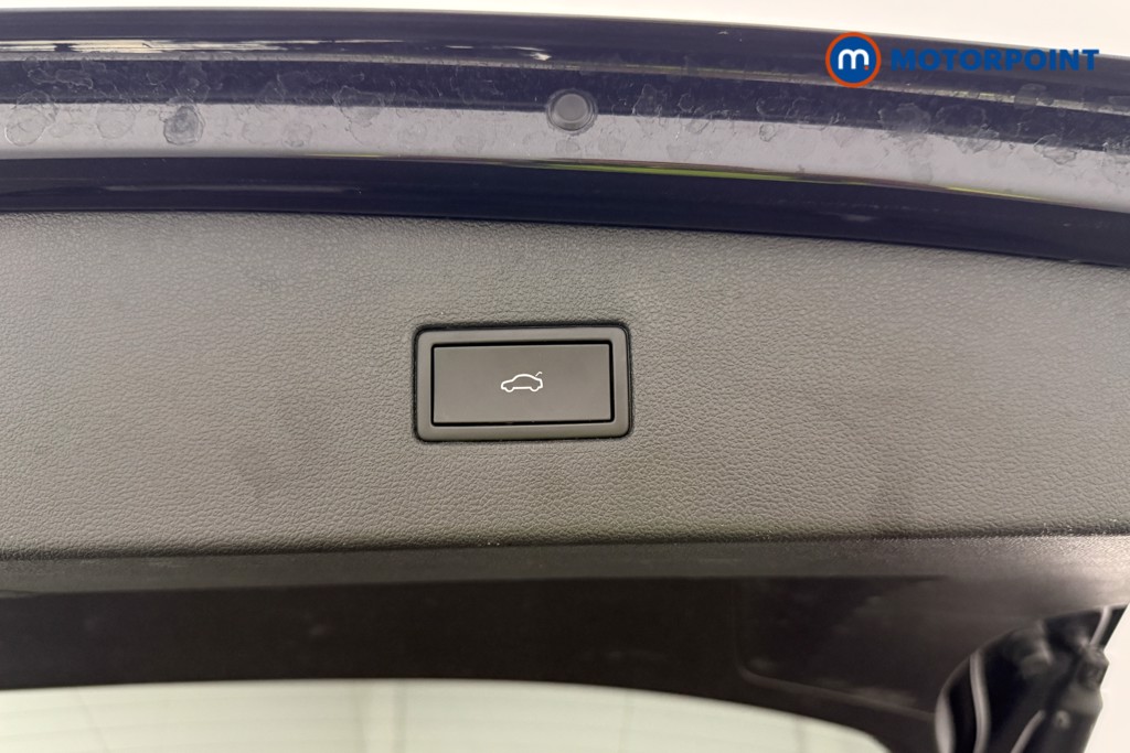 Volkswagen Tiguan Allspace Life Automatic Petrol SUV - Stock Number (1656243) - 16th supplementary image