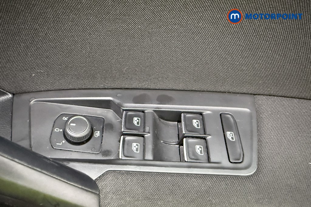 Volkswagen Tiguan Allspace Life Automatic Petrol SUV - Stock Number (1656243) - 19th supplementary image