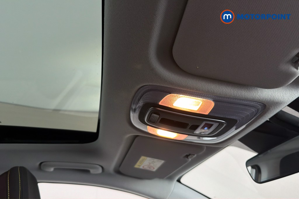 Hyundai I20 Ultimate Automatic Petrol Hatchback - Stock Number (1656592) - 32nd supplementary image