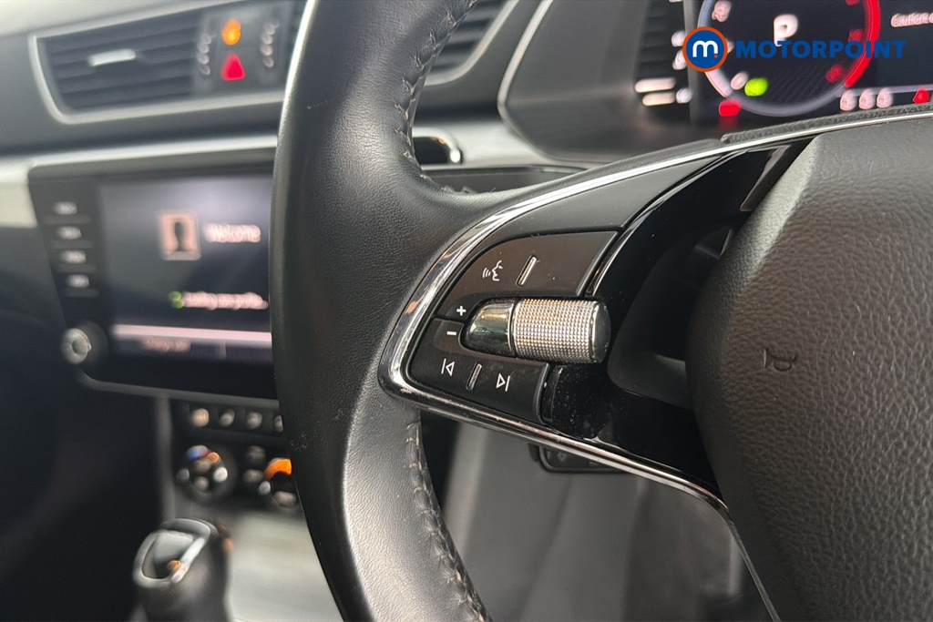 Skoda Superb Se Technology Automatic Diesel Hatchback - Stock Number (1657625) - 4th supplementary image