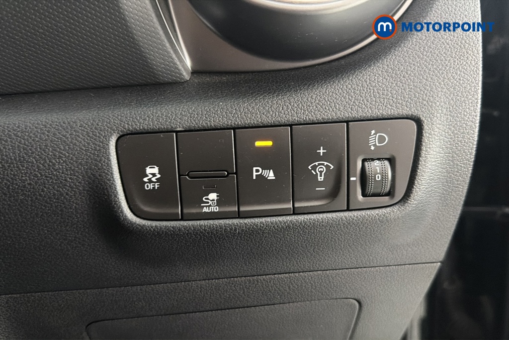 Hyundai Kona Premium Automatic Electric SUV - Stock Number (1657661) - 11th supplementary image