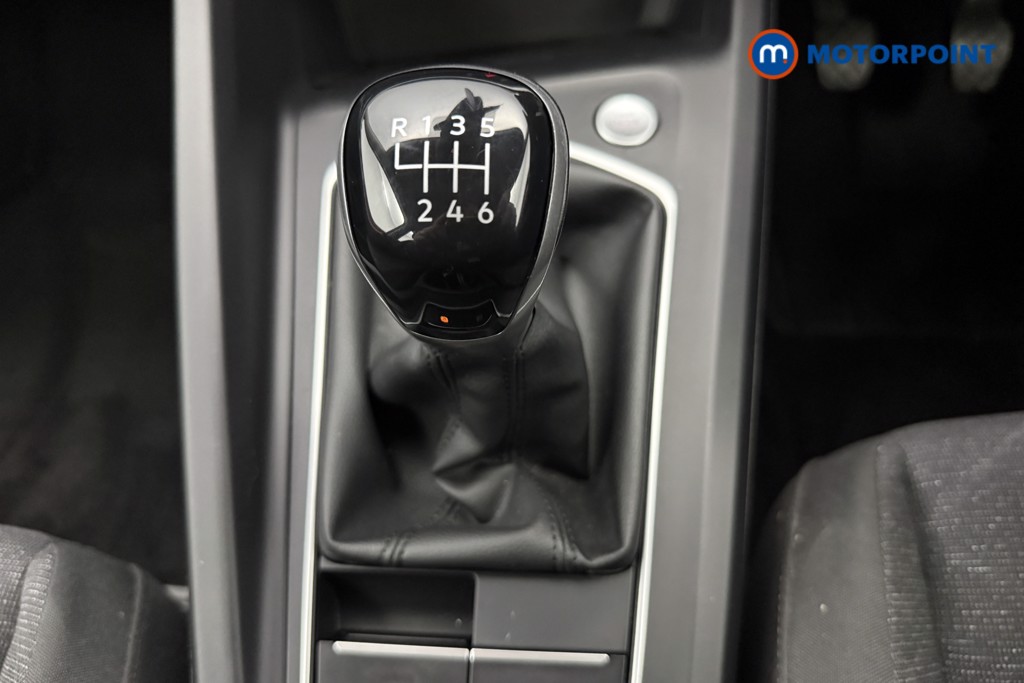 Volkswagen Golf Life Manual Petrol Hatchback - Stock Number (1657811) - 7th supplementary image