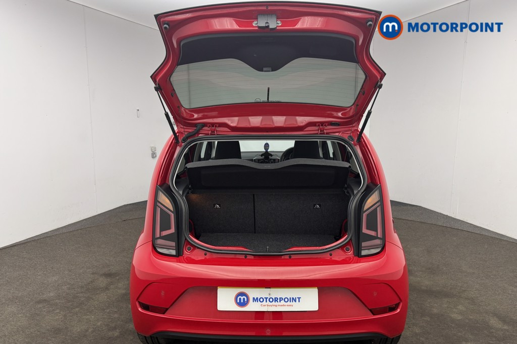 Volkswagen UP Black Edition Manual Petrol Hatchback - Stock Number (1657954) - 17th supplementary image