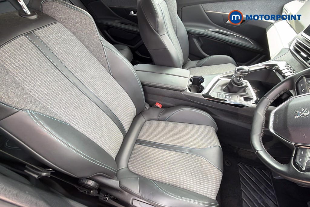 Peugeot 3008 Allure Premium Manual Diesel SUV - Stock Number (1658054) - 22nd supplementary image