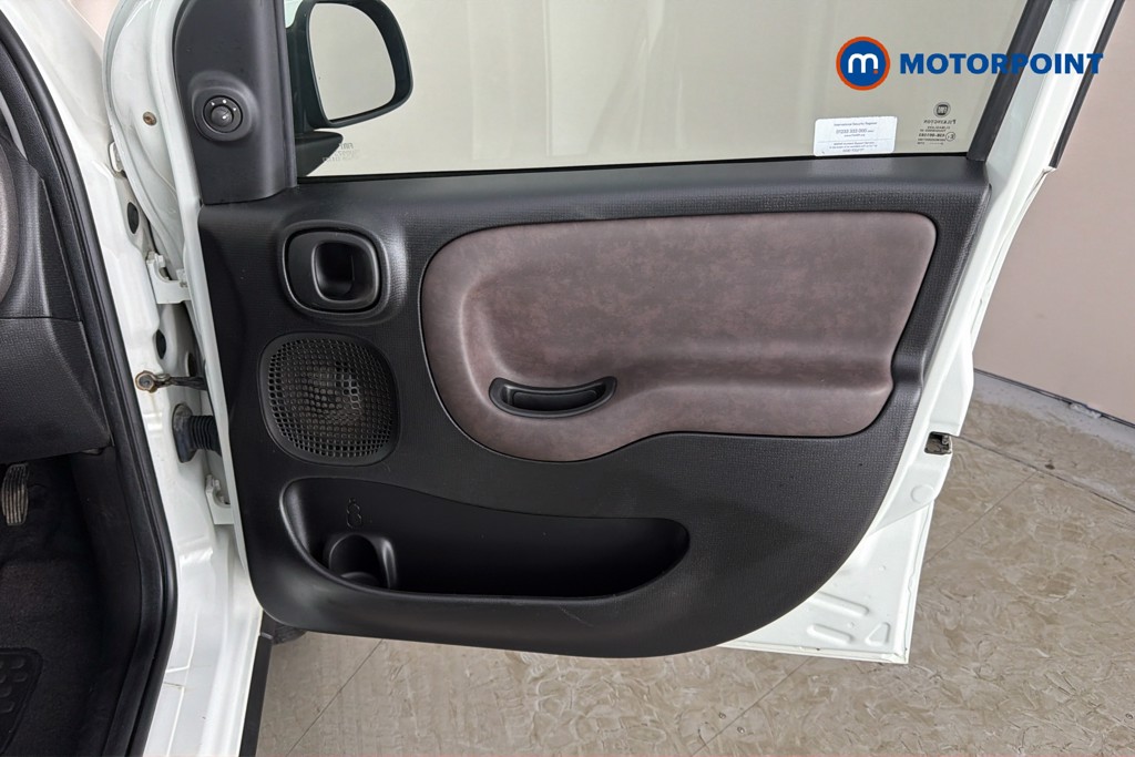 Fiat Panda Cross Manual Petrol Hatchback - Stock Number (1658495) - 19th supplementary image