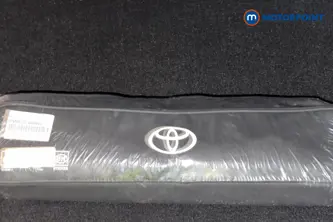 Toyota Yaris Icon Automatic Petrol-Electric Hybrid Hatchback - Stock Number (1659247) - 995th supplementary image