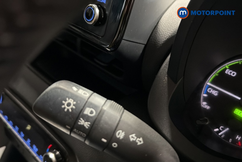 Toyota Yaris Icon Automatic Petrol-Electric Hybrid Hatchback - Stock Number (1659247) - 11th supplementary image