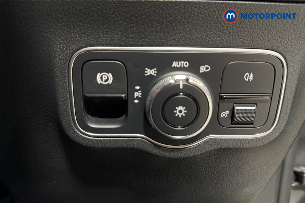 Mercedes-Benz B Class Amg Line Automatic Petrol Hatchback - Stock Number (1659248) - 11th supplementary image