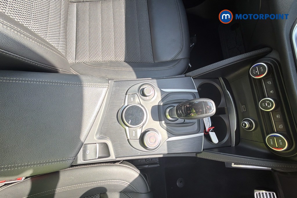 Alfa Romeo Stelvio Nero Edizione Automatic Petrol SUV - Stock Number (1659761) - 25th supplementary image