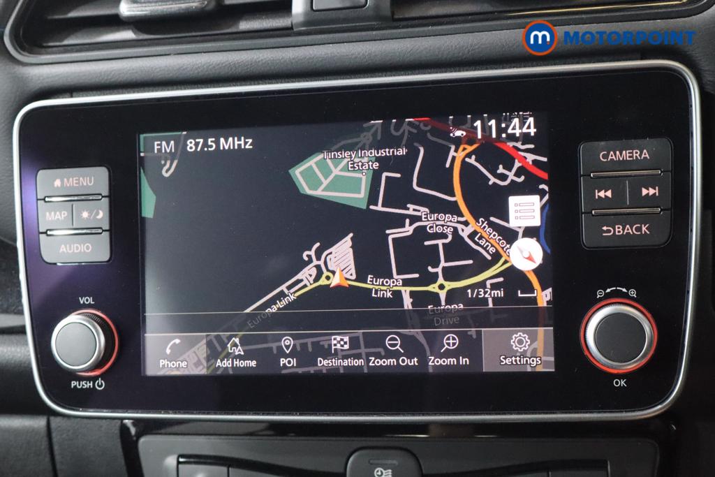 Nissan Leaf N-Connecta Automatic Electric Hatchback - Stock Number (1659828) - 5th supplementary image