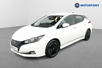 Nissan Leaf N-Connecta Automatic Electric Hatchback - Stock Number (1659828) - Passenger side front corner