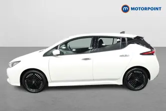 Nissan Leaf N-Connecta Automatic Electric Hatchback - Stock Number (1659828) - Passenger side