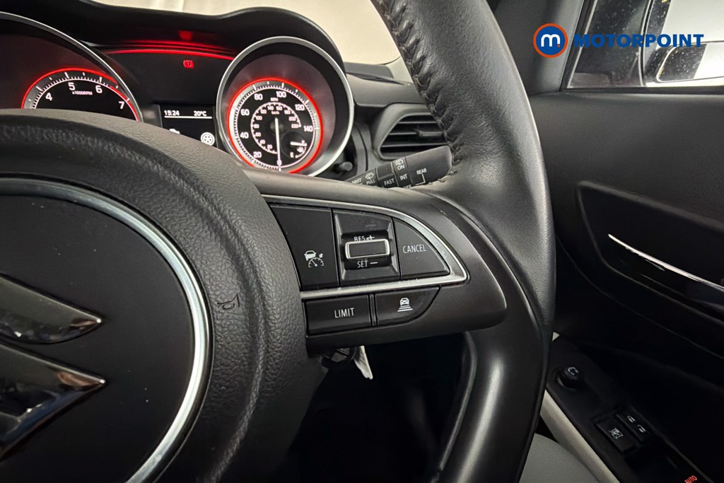 Suzuki Swift Sz-L Manual Petrol Hatchback - Stock Number (1659879) - 4th supplementary image