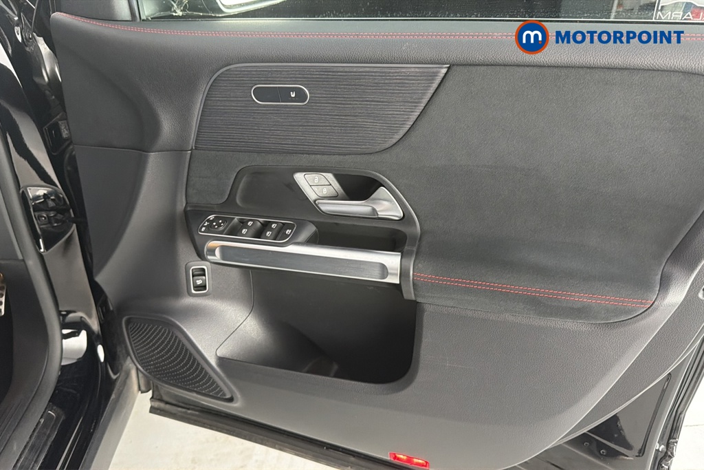 Mercedes-Benz EQB Amg Line Automatic Electric SUV - Stock Number (1660172) - 18th supplementary image