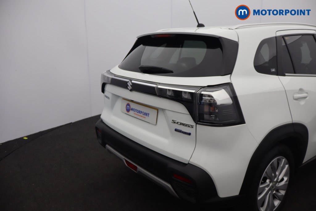 Suzuki S-Cross Motion Manual Petrol SUV - Stock Number (1660197) - 2nd supplementary image