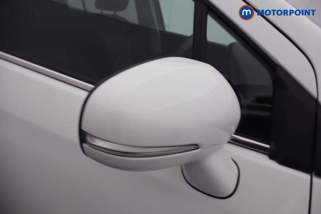 Suzuki S-Cross Motion Manual Petrol SUV - Stock Number (1660197) - 21st supplementary image