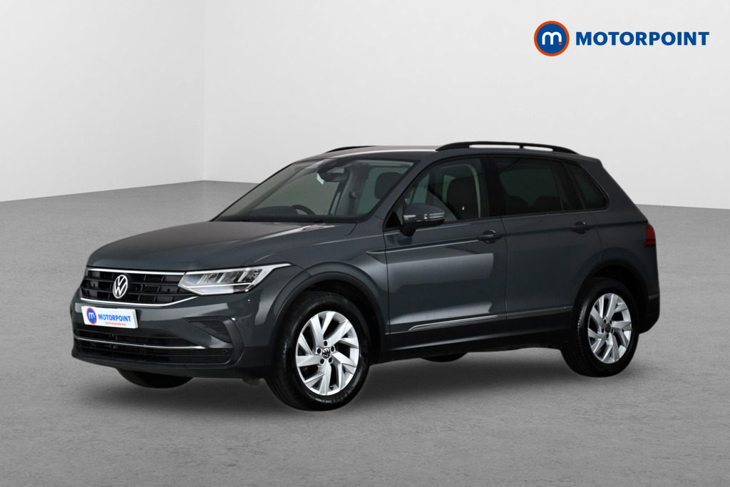 Volkswagen Tiguan Life Automatic Petrol SUV - Stock Number (1660266) - Passenger side front corner