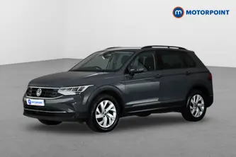 Volkswagen Tiguan Life Automatic Petrol SUV - Stock Number (1660266) - Passenger side front corner