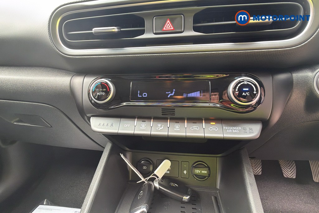 Hyundai Kona Premium Manual Petrol SUV - Stock Number (1660402) - 21st supplementary image