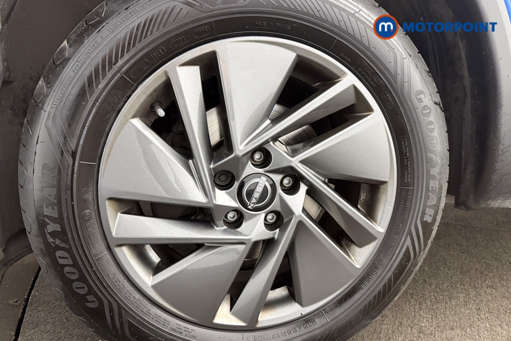 Nissan Qashqai Acenta Premium Manual Petrol SUV - Stock Number (1660514) - 11th supplementary image