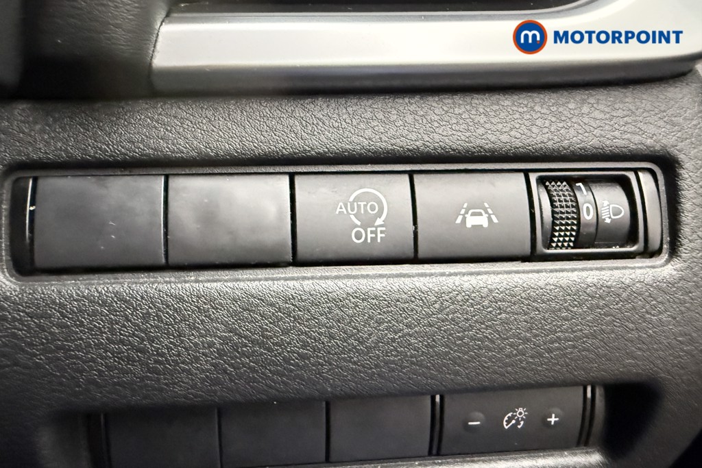 Nissan Qashqai Acenta Premium Manual Petrol SUV - Stock Number (1660514) - 16th supplementary image