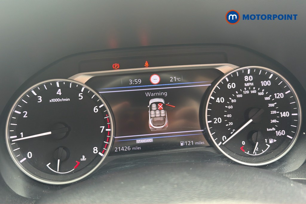 Nissan Juke N-Connecta Manual Petrol SUV - Stock Number (1660526) - 8th supplementary image