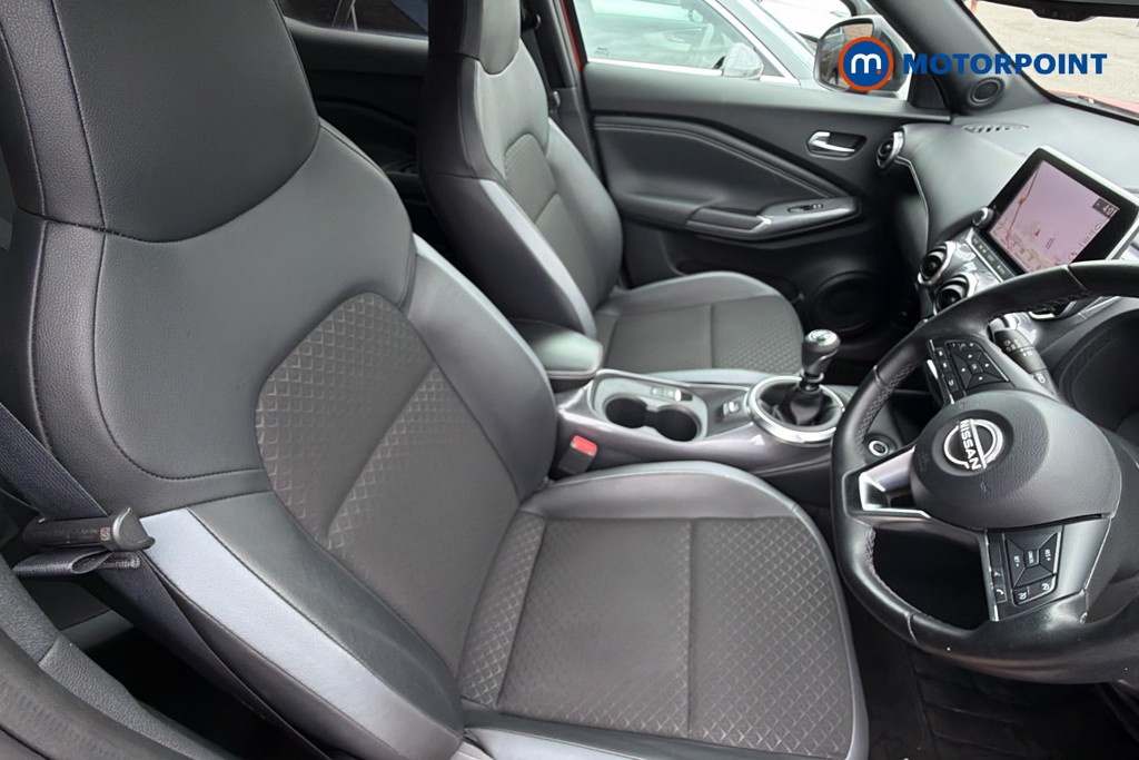 Nissan Juke N-Connecta Manual Petrol SUV - Stock Number (1660526) - 22nd supplementary image