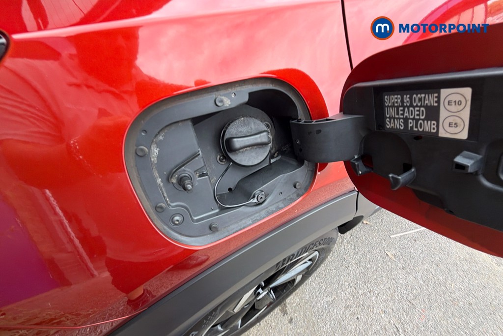 Nissan Juke N-Connecta Manual Petrol SUV - Stock Number (1660526) - 41st supplementary image