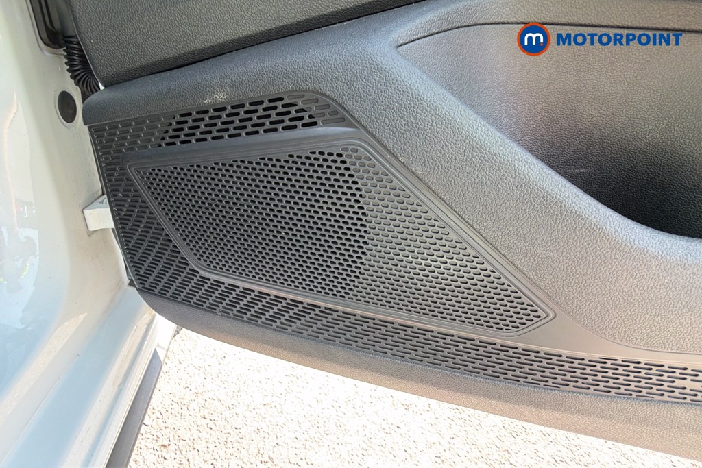 Volkswagen Polo R-Line Manual Petrol Hatchback - Stock Number (1660762) - 21st supplementary image