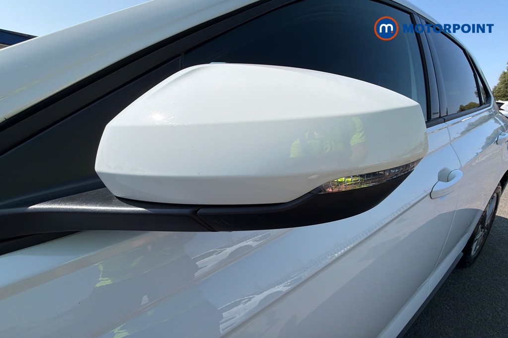 Volkswagen Polo R-Line Manual Petrol Hatchback - Stock Number (1660762) - 43rd supplementary image