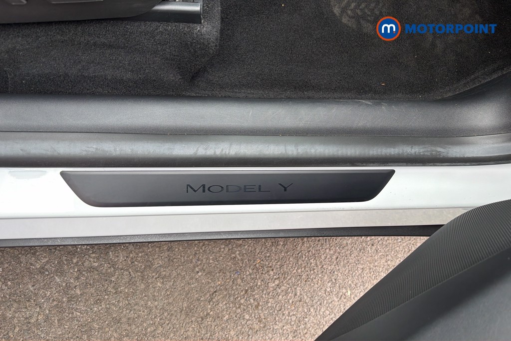 Tesla Model Y Rwd 5Dr Auto Automatic Electric SUV - Stock Number (1660797) - 27th supplementary image
