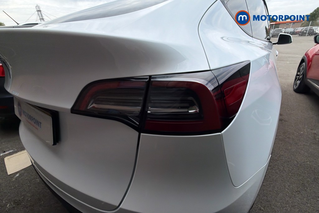Tesla Model Y Rwd 5Dr Auto Automatic Electric SUV - Stock Number (1660797) - 38th supplementary image