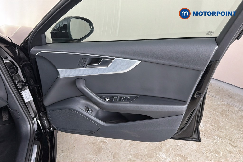 Audi A4 Sport Edition Manual Petrol Estate - Stock Number (1660881) - 19th supplementary image