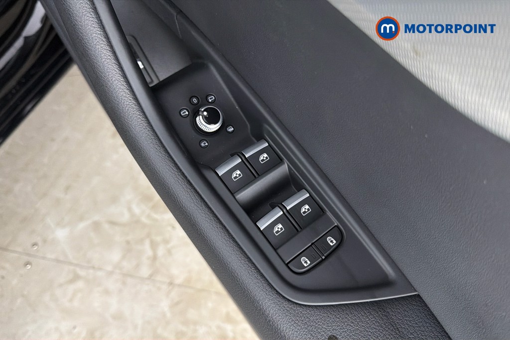 Audi A4 Sport Edition Manual Petrol Estate - Stock Number (1660881) - 20th supplementary image