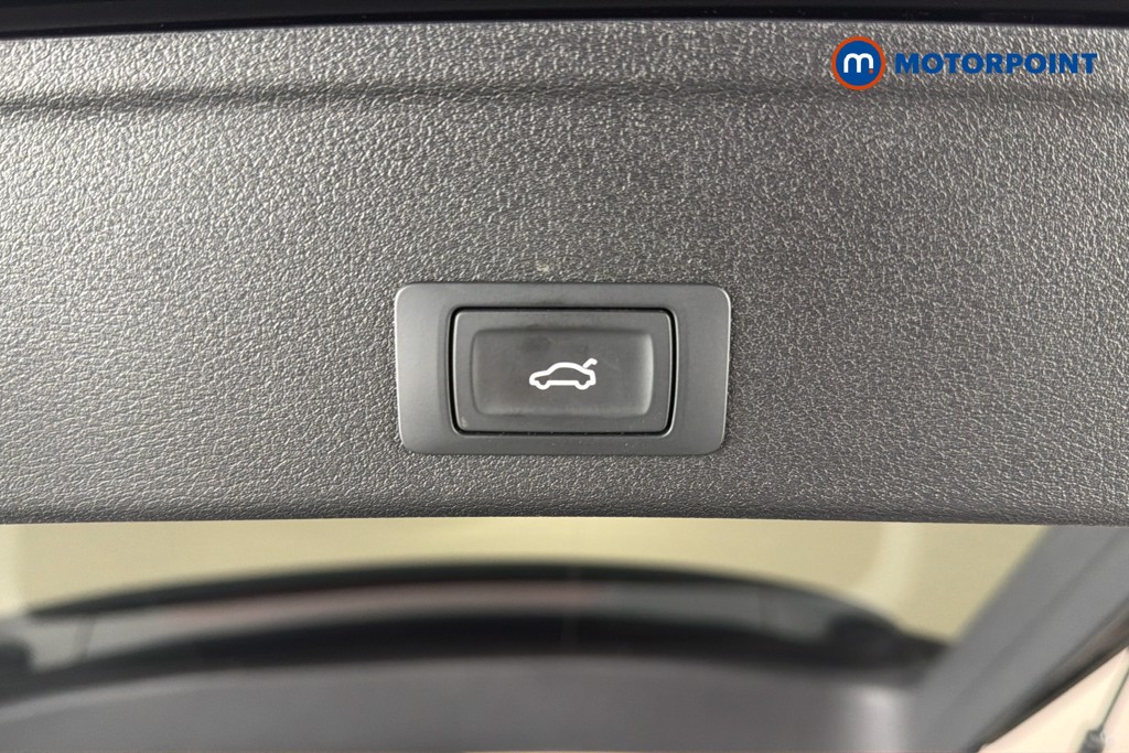 Audi A4 Sport Edition Manual Petrol Estate - Stock Number (1660881) - 35th supplementary image