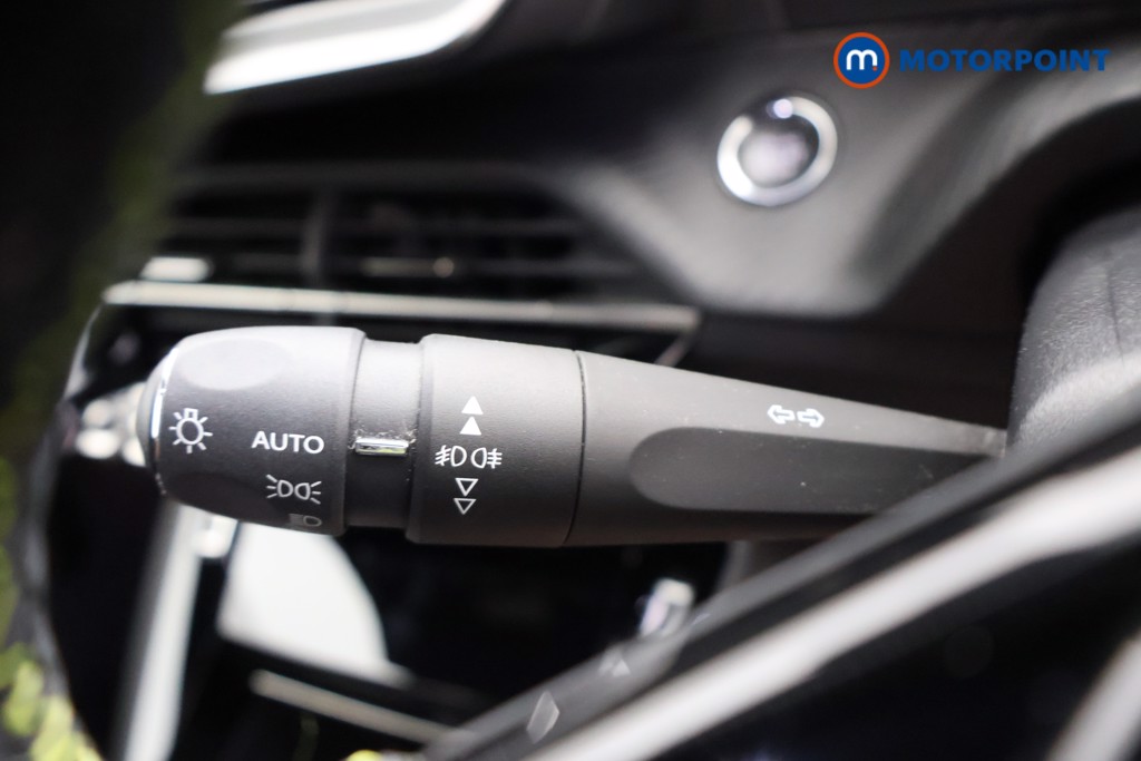 Peugeot 2008 GT Manual Petrol SUV - Stock Number (1661001) - 5th supplementary image