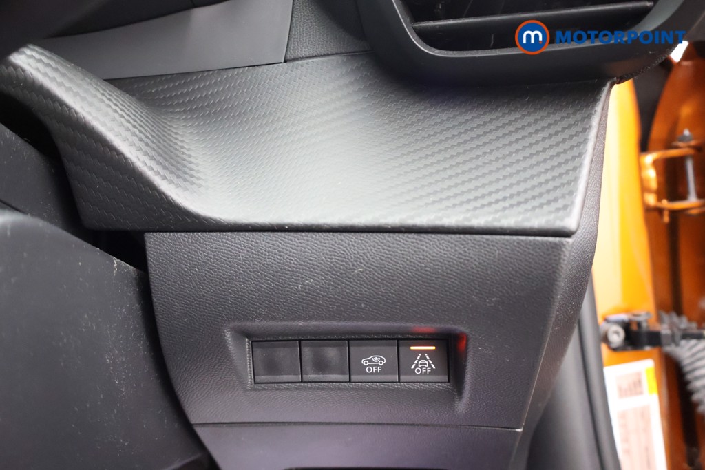 Peugeot 2008 GT Manual Petrol SUV - Stock Number (1661001) - 7th supplementary image