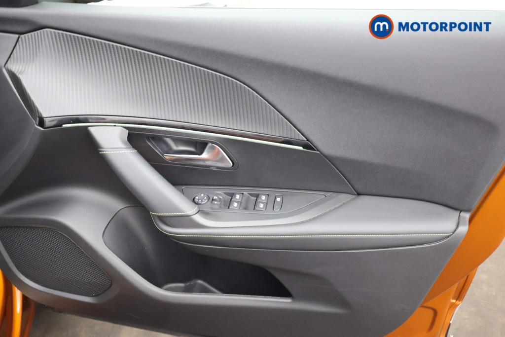 Peugeot 2008 GT Manual Petrol SUV - Stock Number (1661001) - 15th supplementary image