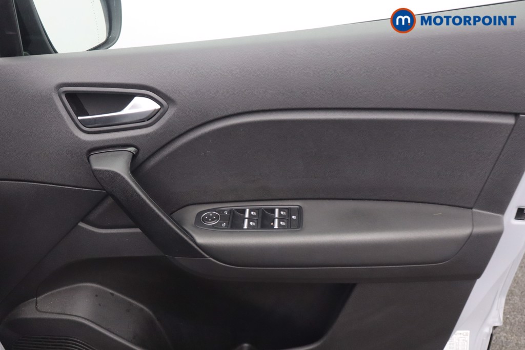 Renault Captur Evolution Manual Petrol SUV - Stock Number (1661351) - 11th supplementary image
