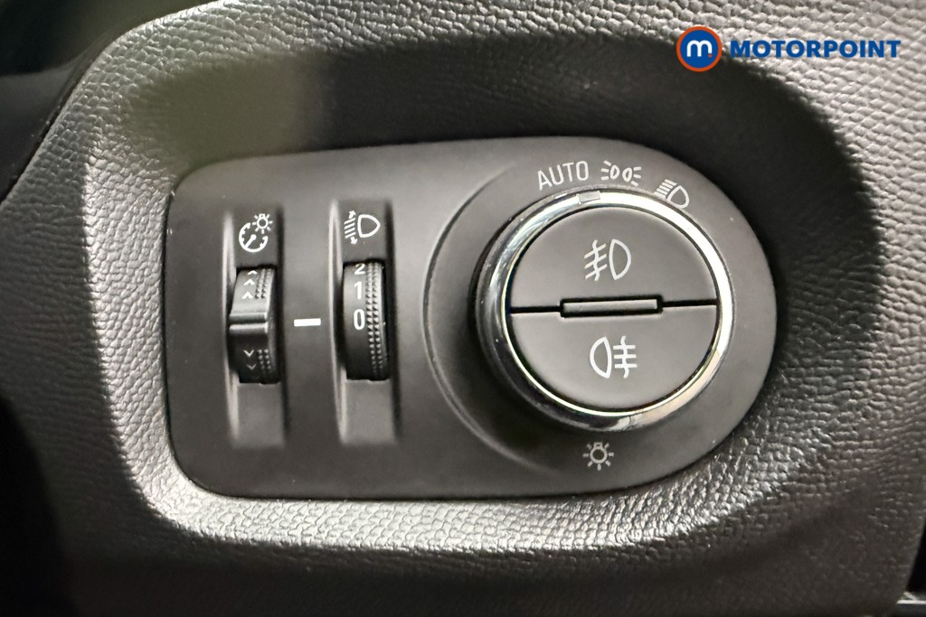 Vauxhall Corsa GS Manual Petrol Hatchback - Stock Number (1661406) - 16th supplementary image